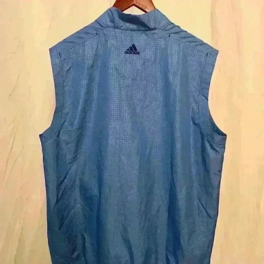 Adidas Men's Medium Climaproof Light Blue Vest - Windbreaker